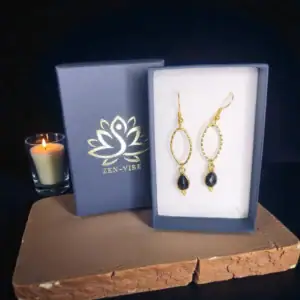 Viseči uhani z oniksom za zaščito, stabilnost in notranjo moč